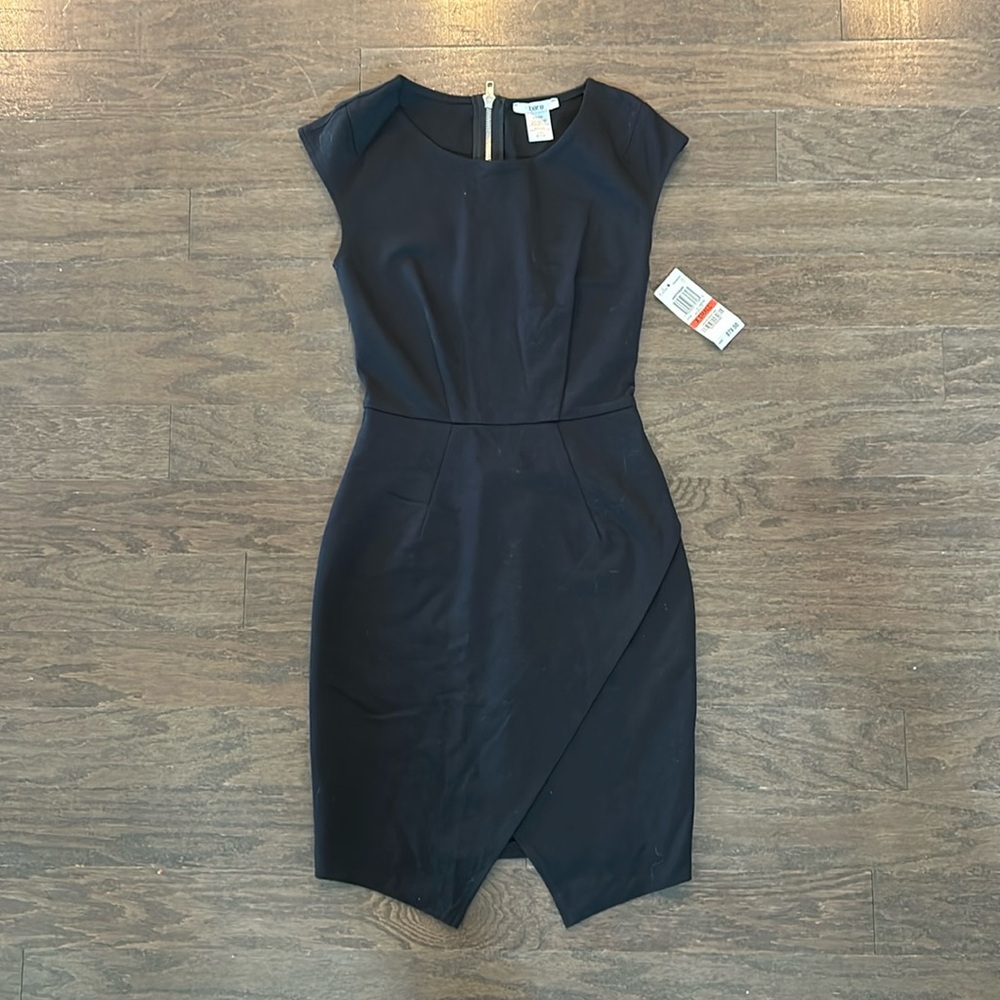 Bar III - black mini dress with “tulip” type bottom with silver zipper